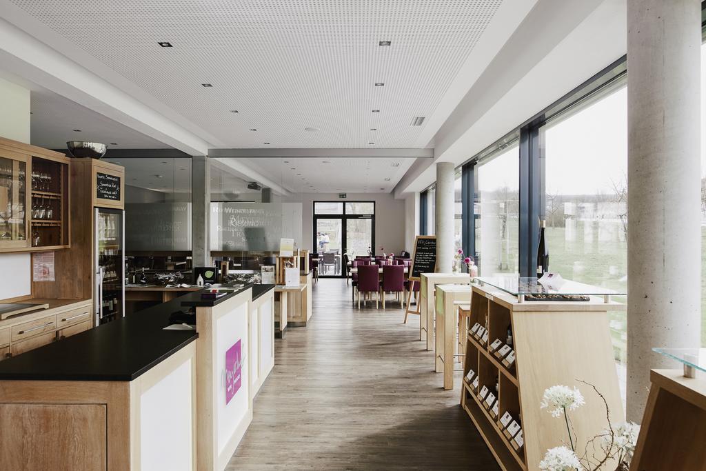Meyerhof - Bioweingut, Vinothek & Gaestehaus 플론하임 외부 사진